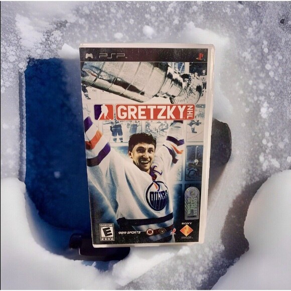 Gretzky NHL (Sony PlayStation Portable, PSP) Complete Fast S/H - Picture 1 of 3